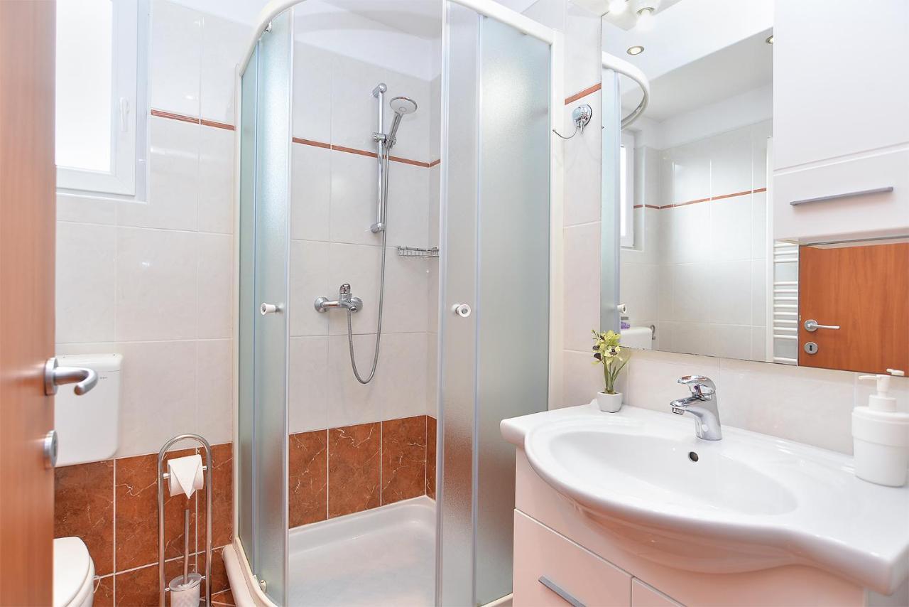 Apartment Snjezana 1064 Ровинь Экстерьер фото